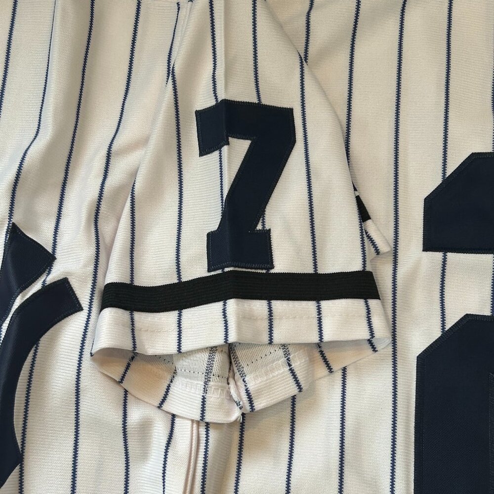 1990's NEW YORK YANKEES DON MATTINGLY Men's JERSEY Sz M,L,XL,2XL New with tags - Picture 4 of 6